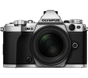 Aparat Foto Digital Compact Olympus  E-M5II 1250 + E-M5 Mark II + EZ-M1250 Negru