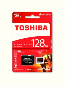 Card De Memorie Toshiba M302 128GB Micro SDXC Clasa 10 + Adaptor Negru