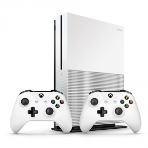 Xbox One S 1TB + 2nd controller