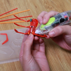 3DOODLER 3Doodler Start - 3D pen, manual 3D printer for Kids (HEXBUGÂ® Creature)
